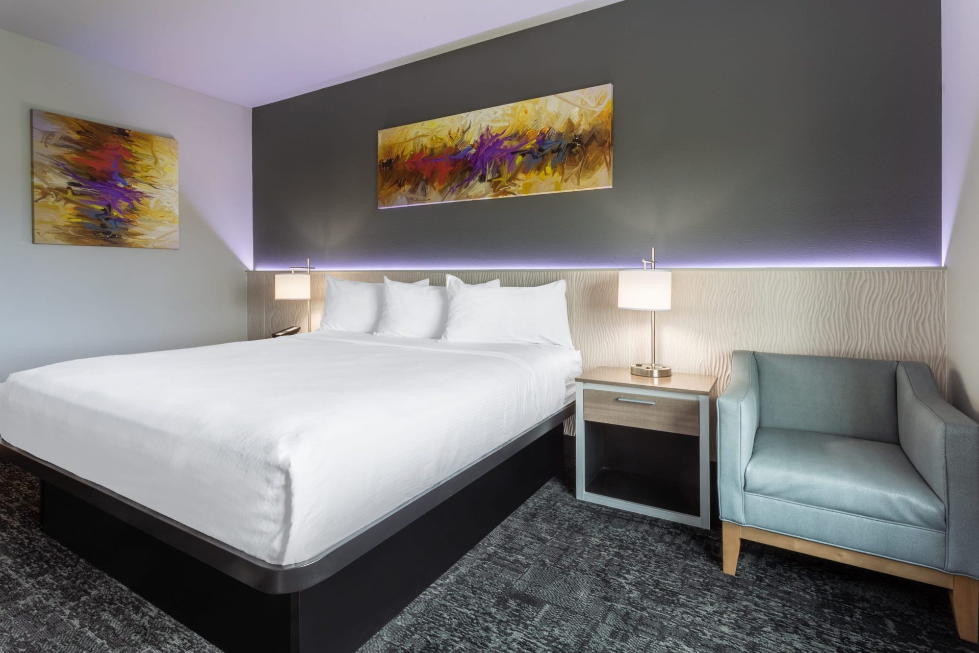 1 King bed Non Smoking Baymont Madison